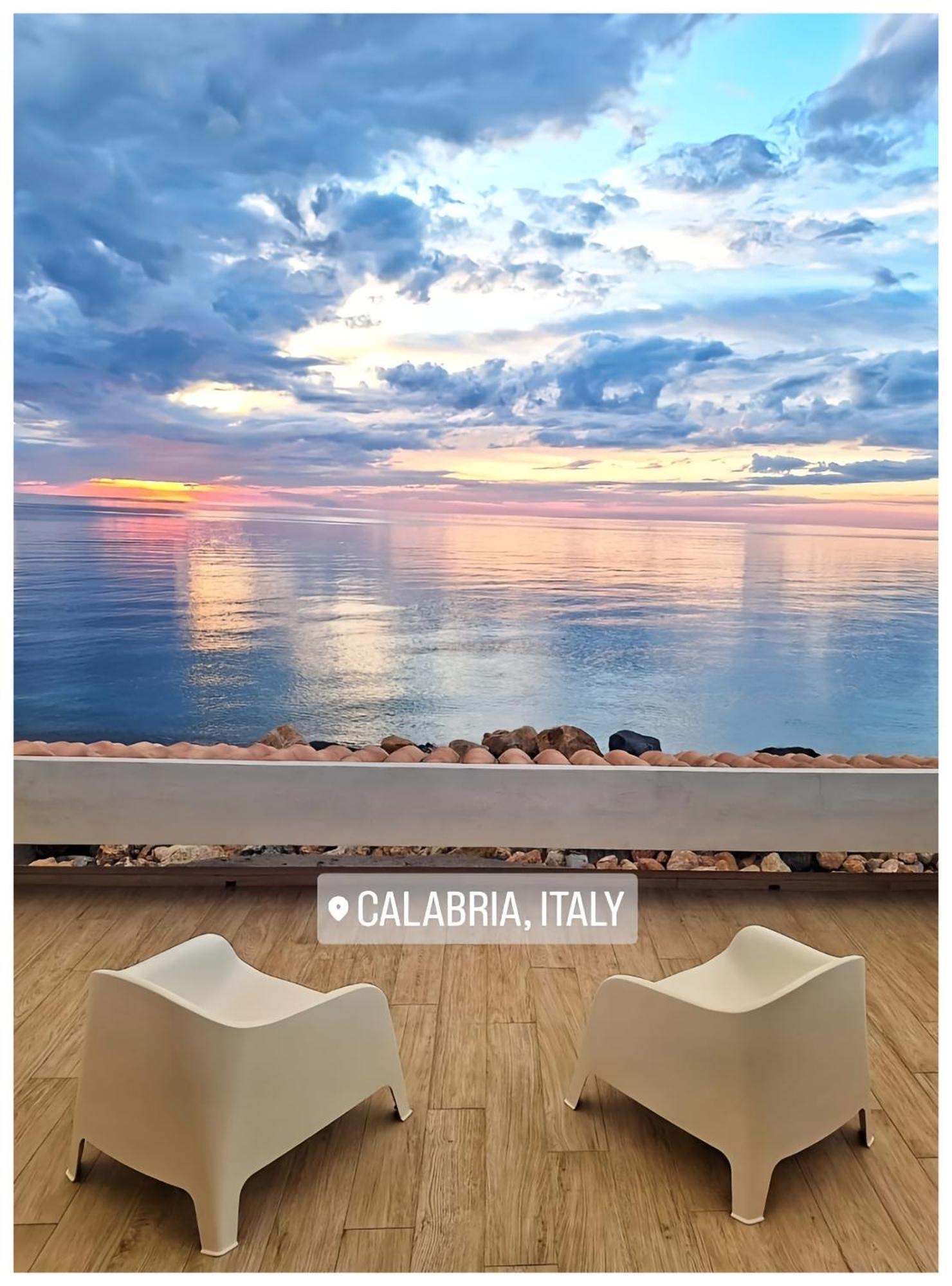 Villa G&G Calabria Campora San Giovanni Rum bild