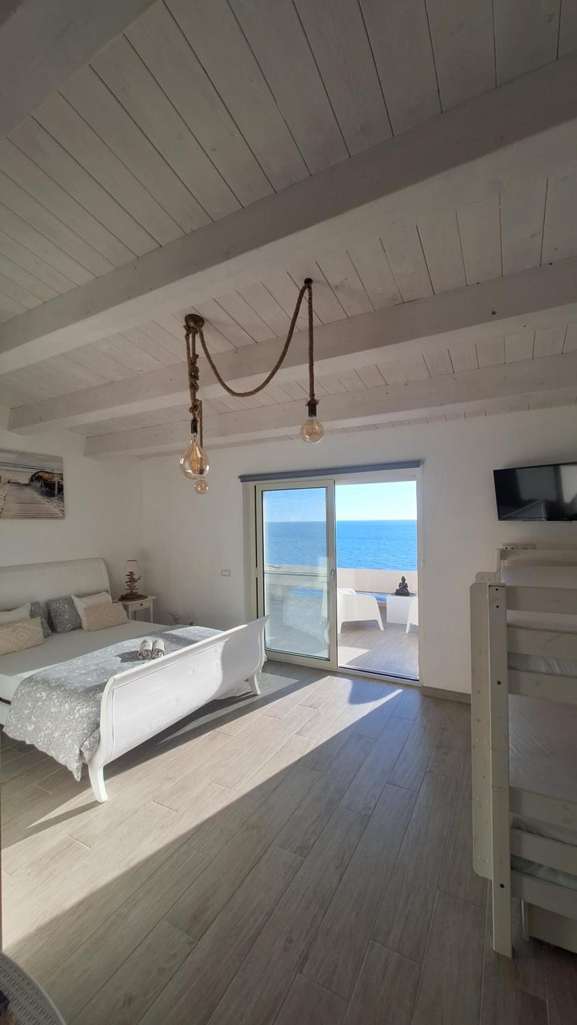 Villa G&G Calabria Campora San Giovanni Rum bild